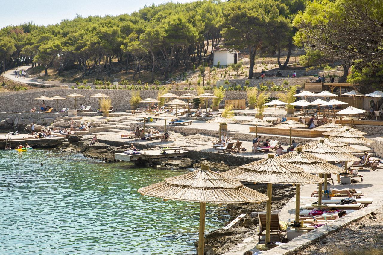 Hotel O-tents By Obonjan Island